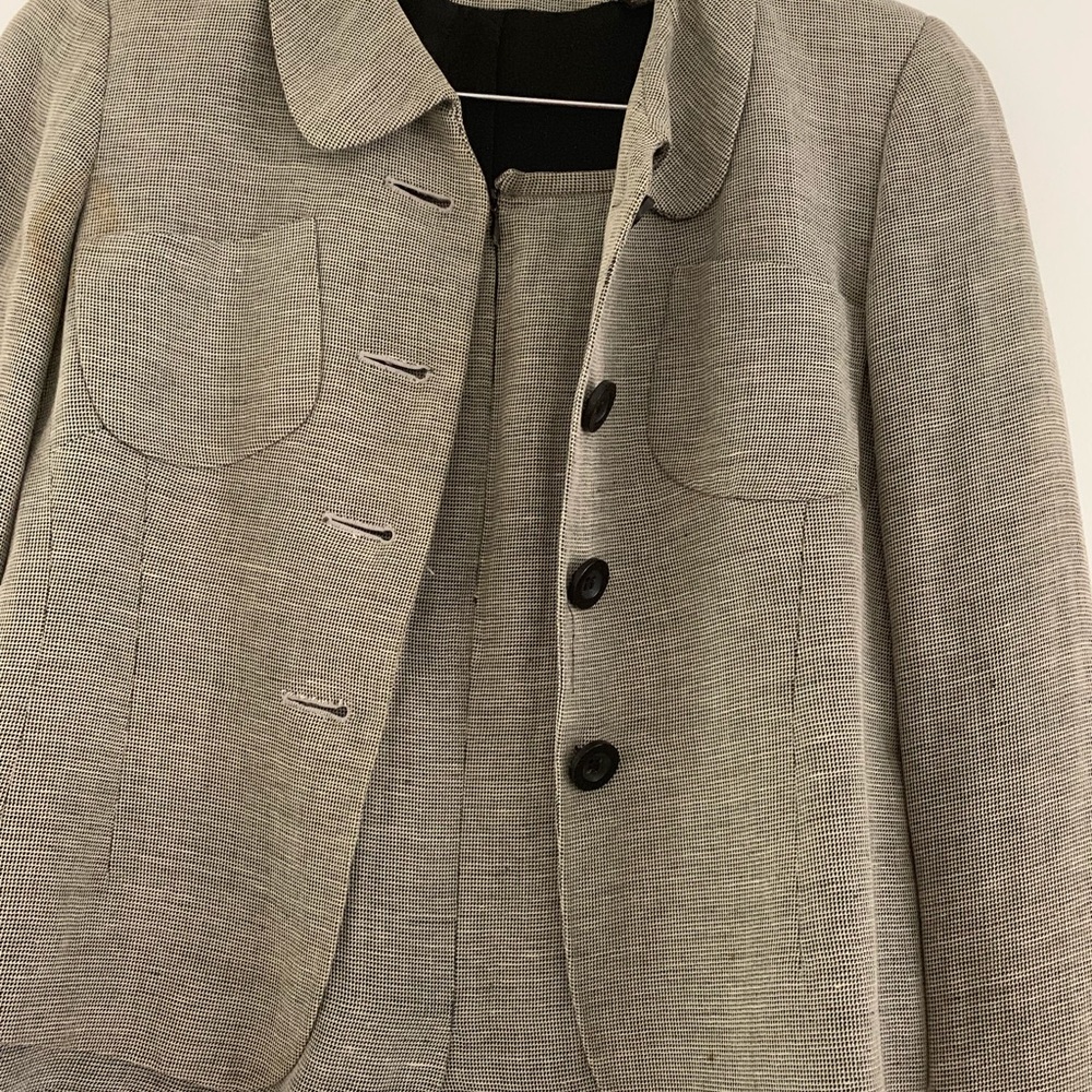 Tahari Suit Set Grey - Petite - Very Femenine - Picture 4 of 4